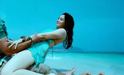 Thamana Sex Blue Film - First try to grab One, then aim for TWO... - Tamanna s de