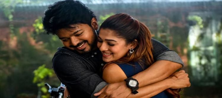 Vijay and Nayanthara who insulted in Caravan..