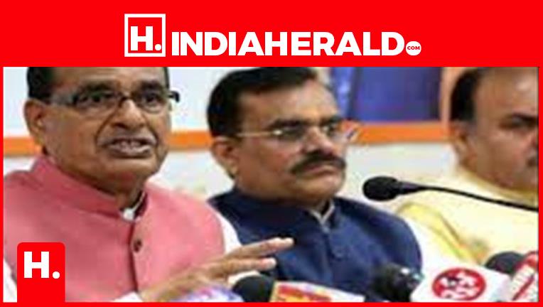 CM Shivraj’s big announcement- Cylinder Rs 450.