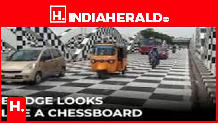 Tamil Nadu preps for Chess Olympiad 2022 - ​Bridge painted like a chess  board